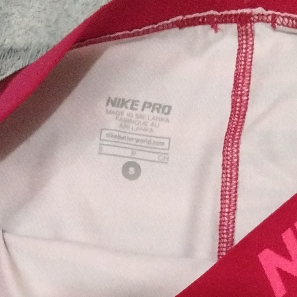Nike Pro - Picture 3 of 4